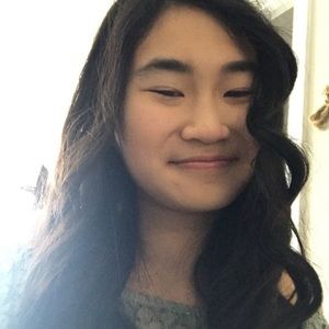 Meet your Posher, Lucy